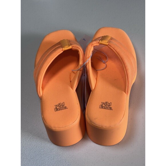 Wild Fable Women's Angela Platform Memory Foam Shoe Flip-flop Sandals Orange 7 - Picture 2 of 5